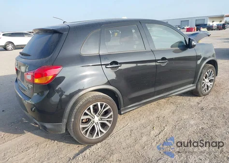 2016 Mitsubishi Outlander Sport 2.0 Es z USA, uszkodzony, nr VIN JA4AP3AU6GZ063915